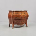 1269 9357 CHEST OF DRAWERS